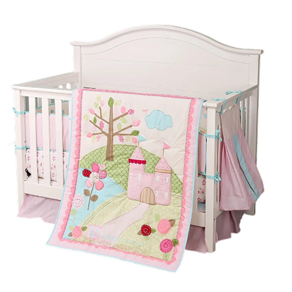 5 Stuks Set Baby Pasgeboren Nusery Wieg Beddengoed Sets Katoen Cartoon Design Roze Kasteel Honing Meisjes