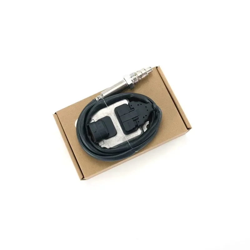 

Auto Sensors NOX Sensor 5WK96643C 21567763 5WK9 6643C Nitrogen Oxygen Sensor Compatible for Volvo Truck D11 D13 D16