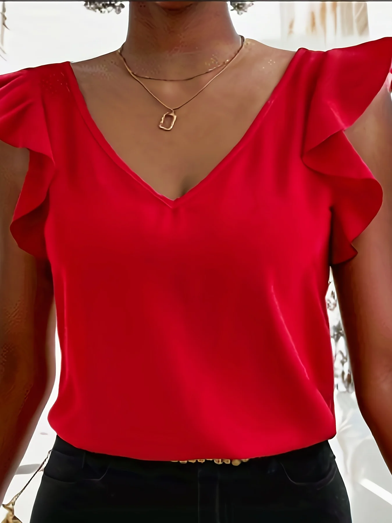 Women\'s ruffled V-neck casual tops Red solid color casual shirts Ruffle sleeves V-neck