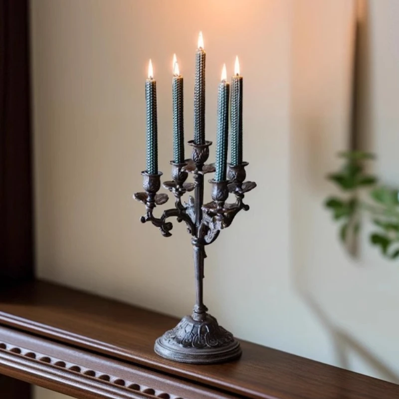 Vintage Iron Candle Holders Luxury Desktop Decoration Elegant Wedding Centerpieces Candlestick Holder Aesthetic Candle Stand