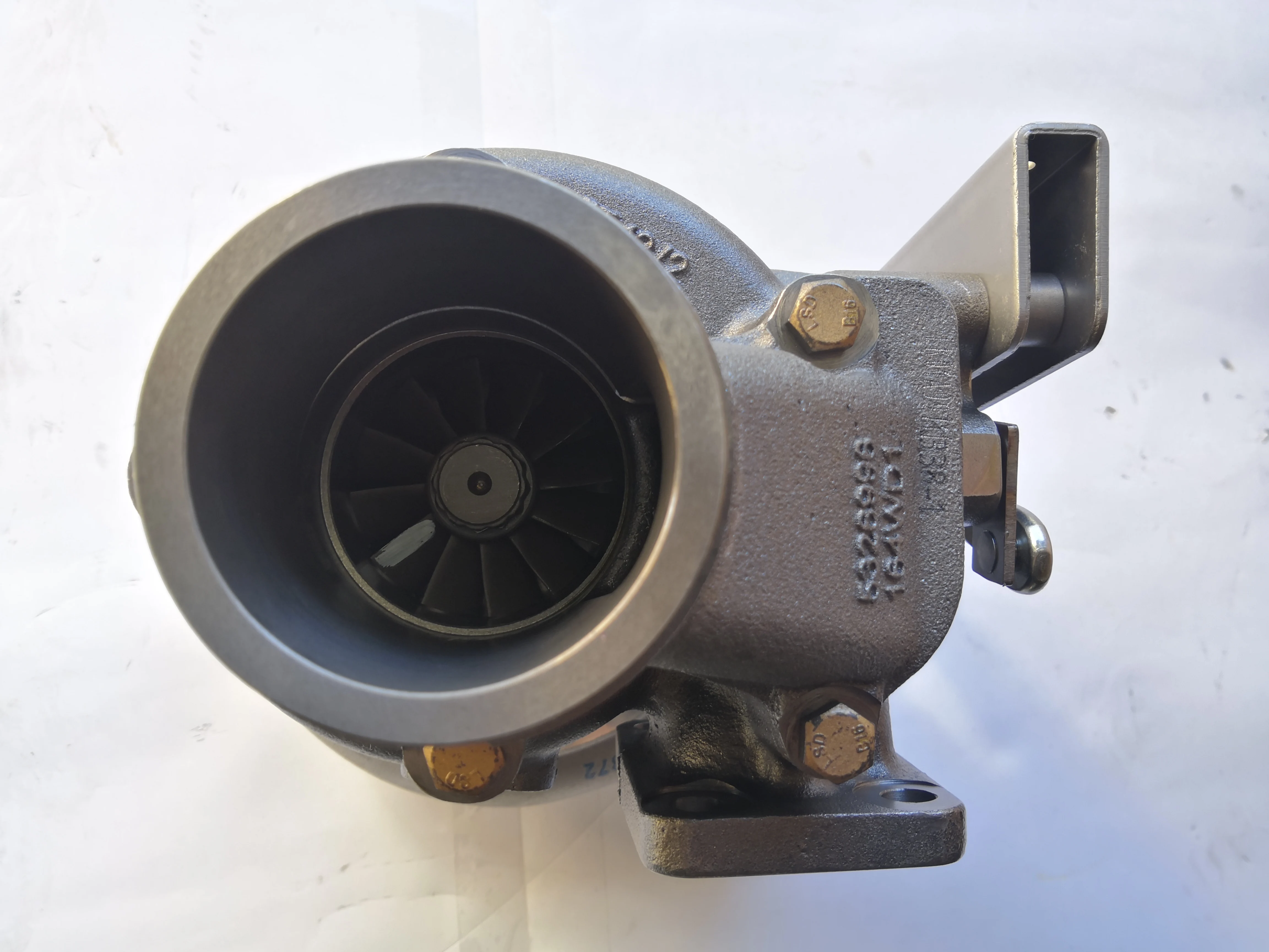 شاحن توربيني HE300WG 5356830 3797517 5327068 لـ HOLSET CUMMINS QSB #4