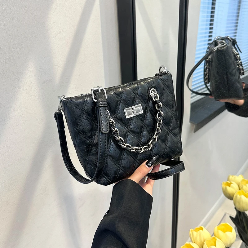 

Elegant Work Bag Women Multifunctional Shoulder Handbag Light Luxury High Capacity For Corporate Settings And Client Meetings