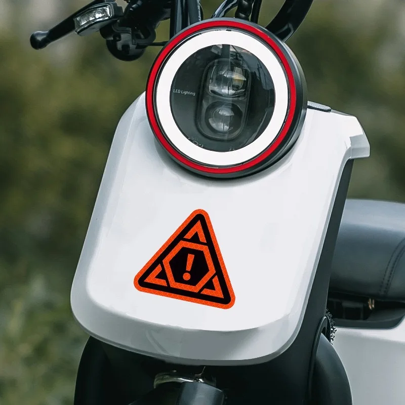 

1Pc Motorcycle Bicycle Reflective Strip, Flexible Self-Adhesive Rim Decal – Universal for Any Vehicle