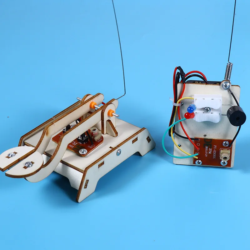 Wissenschaft und Technologie Kleine Produktion DIY Telegraph, Grund- und Sekundarschule Wissenschaftsexperiment-Sendermodell, Kinder