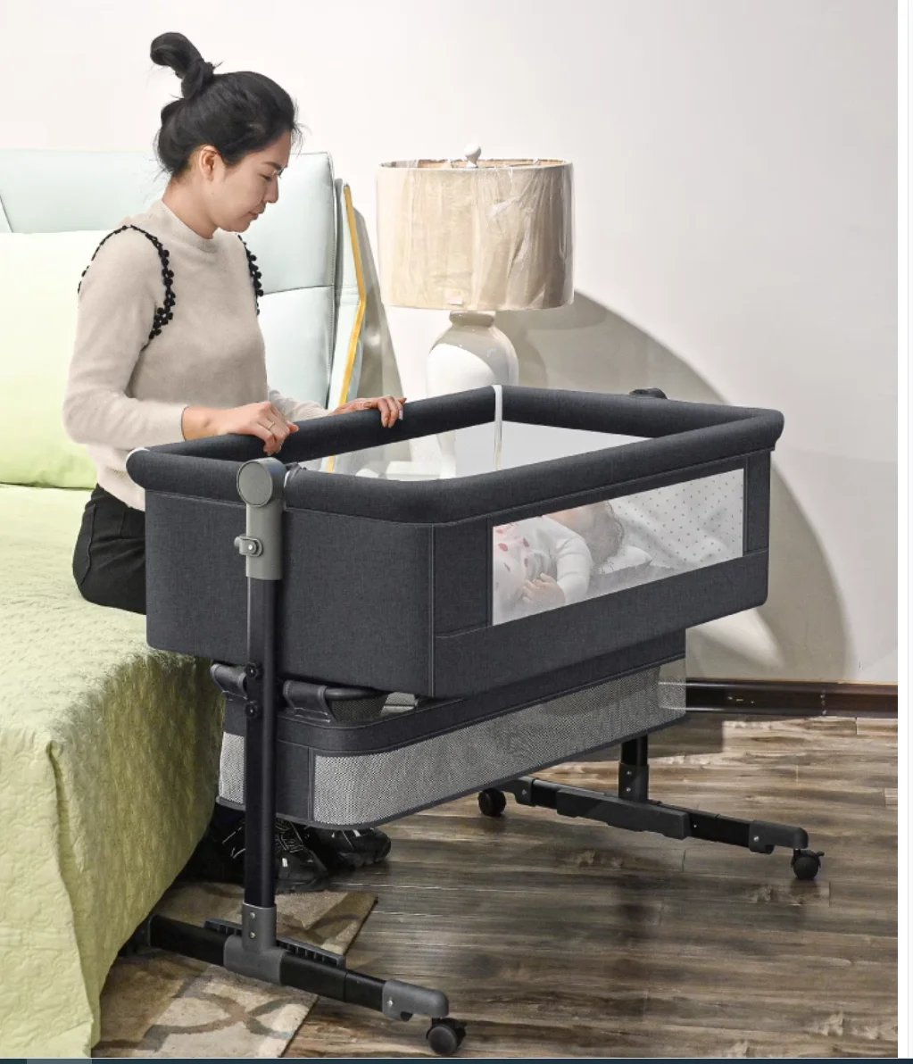 Multi-functional portable folding crib Portable crib European-style adjustable patchwork newborn sleeping basket bed