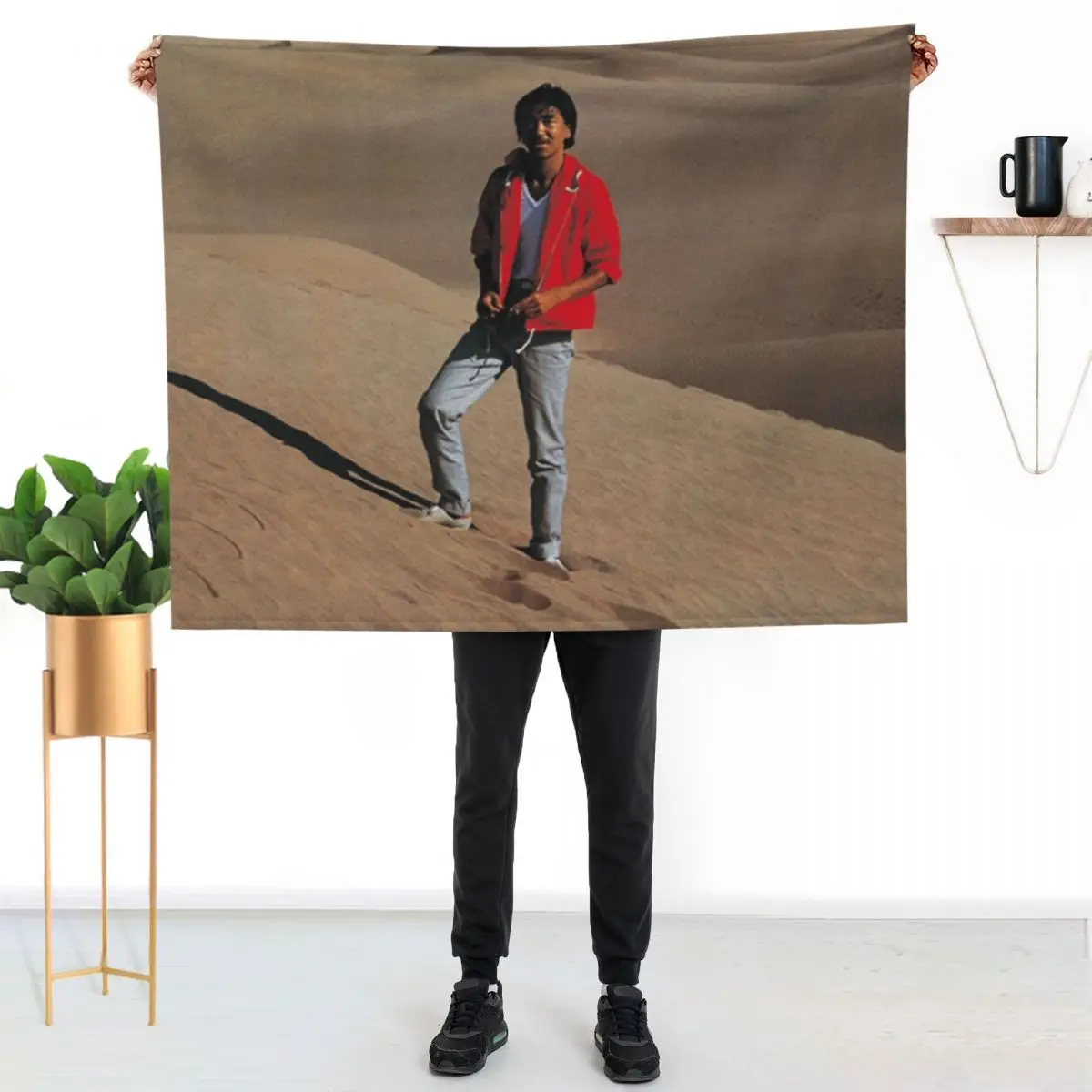 

MASAYOSHI TAKANAKA - ALONE Throw Blanket Soft Bedroom Blanket for Night Sleeping