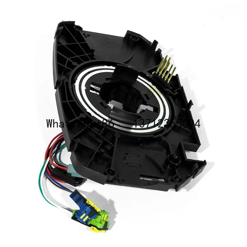 8200216462 ينطبق هذا على ملف زنبركي التواء بمفتاح رينو/ميجان. إنه ملحق للسيارات.