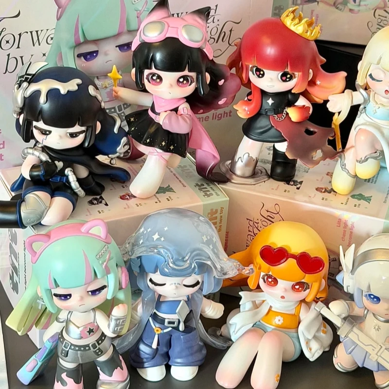 Vendita Calda: Statuette della Serie Liita Forward By Light, Giocattoli in Scatola Misteriosa, Bambole Sorpresa Kawaii, Regalo per Ragazze, Disponibili