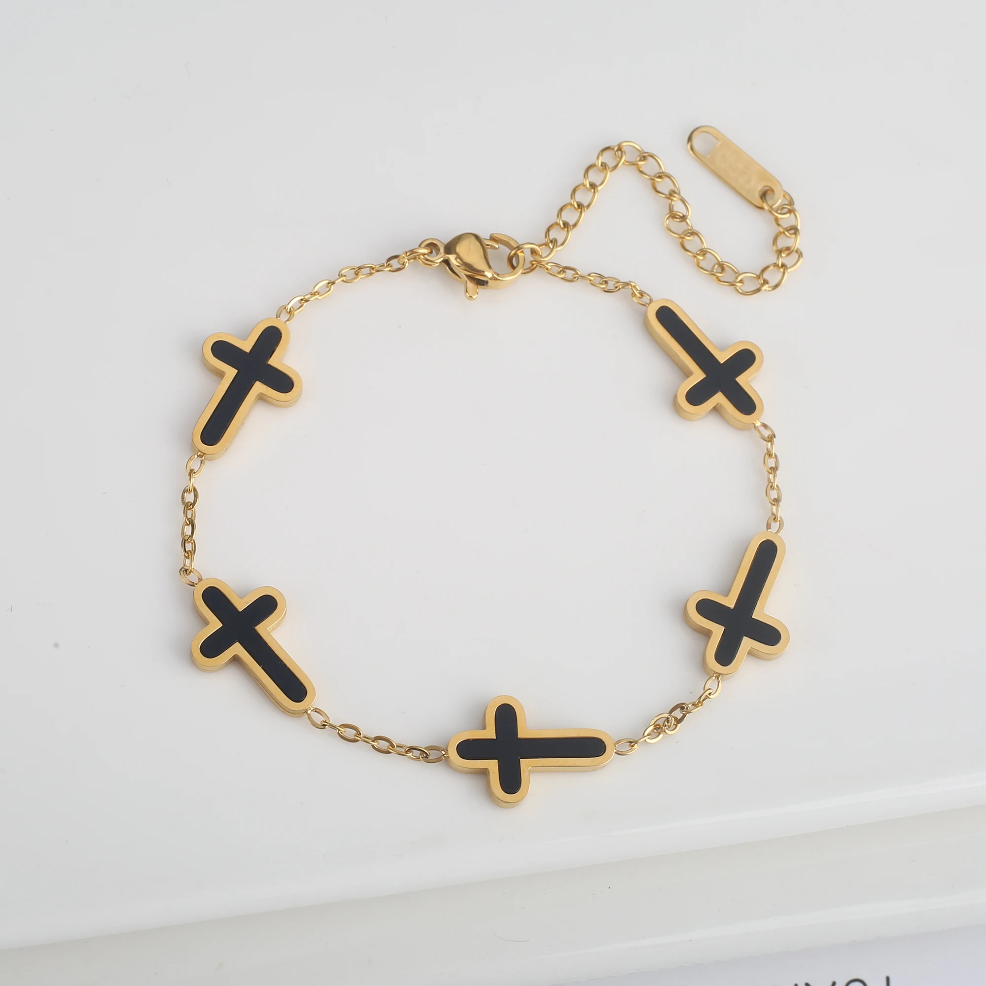 Stylish Stainless Steel Gothic Cross Adjustable Chain Bracelet for Man Woman Simple Daily Party Gold Color Religious Jewelry