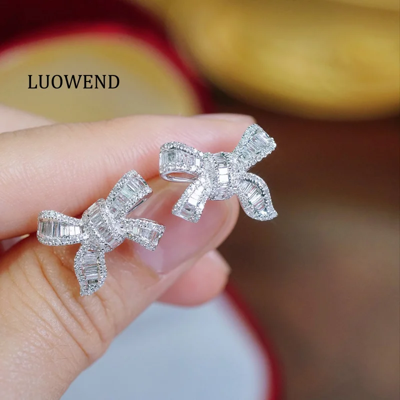 LUOWEND 100% 18K White Gold Earrings Luxury Bowknot Shape 1.0carat Real Natural Diamond Stud Earrings for Women Fine Jewelry