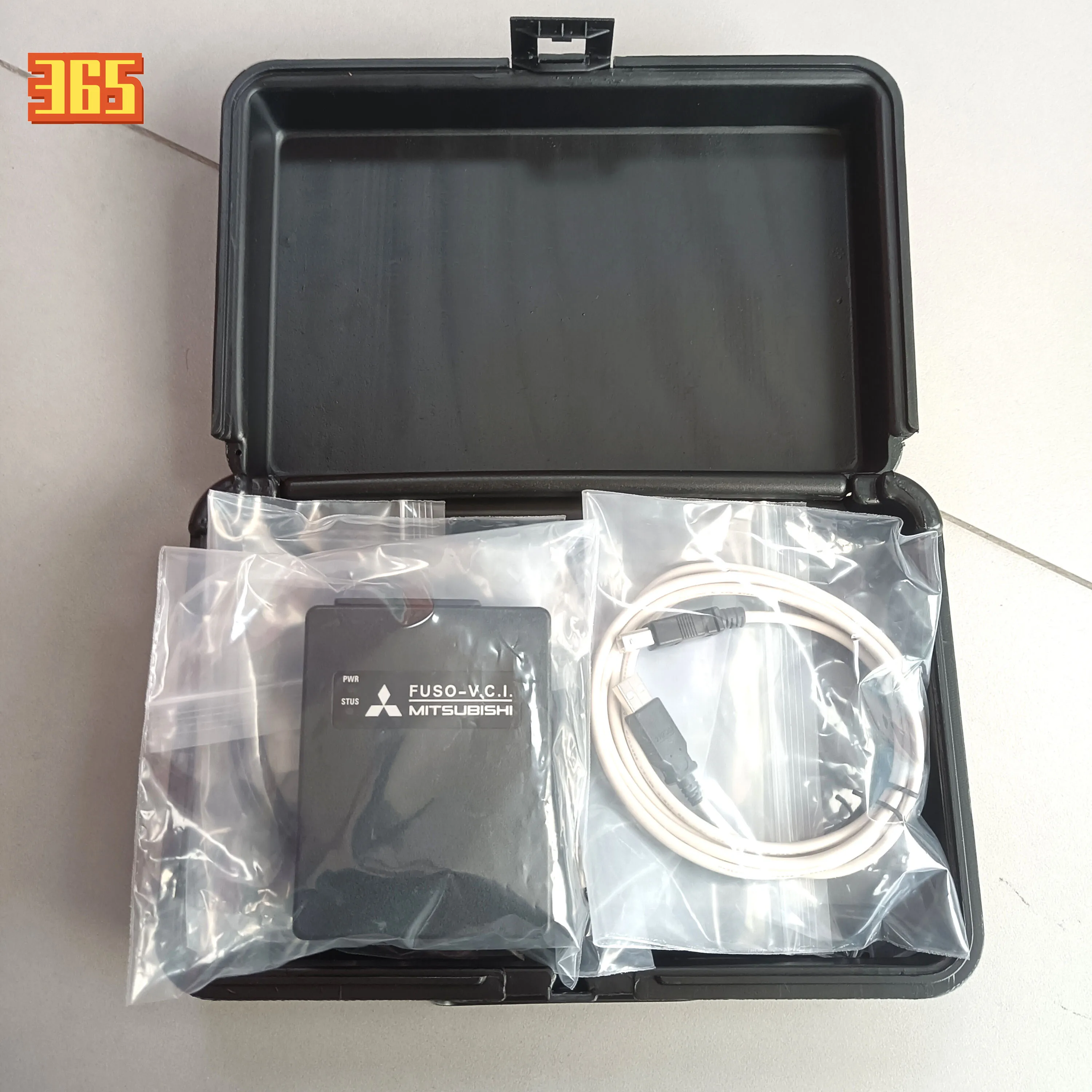 MUT III mitsubishi obd2 trucks bus scanner MUT-3 For Mitsubishi Diagnostic And Programming Tool Can\'t use Fuso trucks.