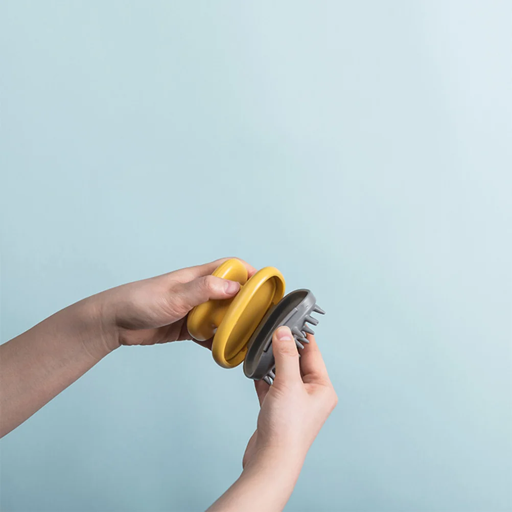 

Hairdressing Shampoo Massage Comb Small Lightweight Travel Friendly Deep Cleanse Scalp Dirt Yellow Hair Massage Comb