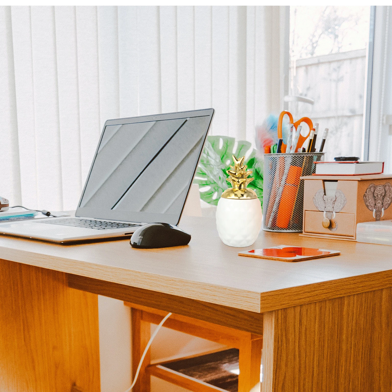 

1Pcs European Style Decorative Pineapple Ornament with Lid Jewelry Storage Jar Ceramic Crafts Desktop Adornment Home Office