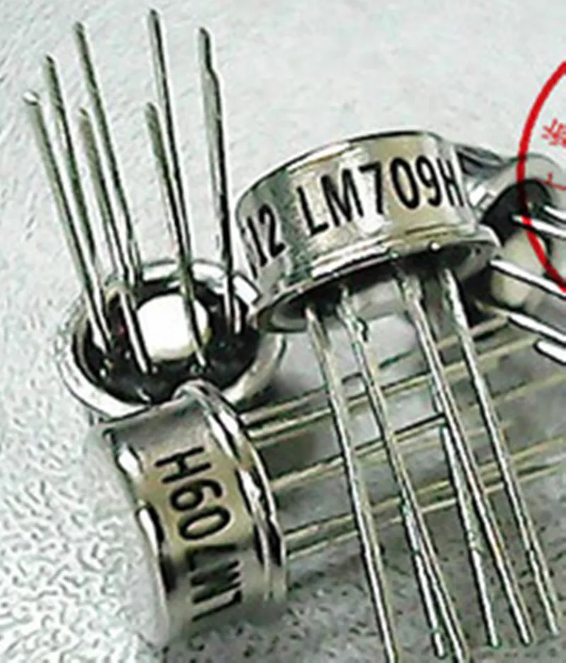 LM709H  LM709 TO99-8 5PCS