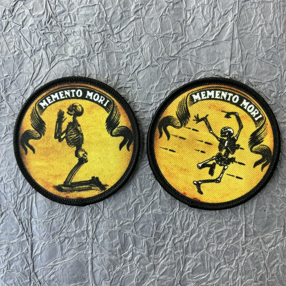 Memento Mori Skull Printing Patch on Clothes Military Tactical Patches Backpack Hook and Loop Morale Badges Wappen