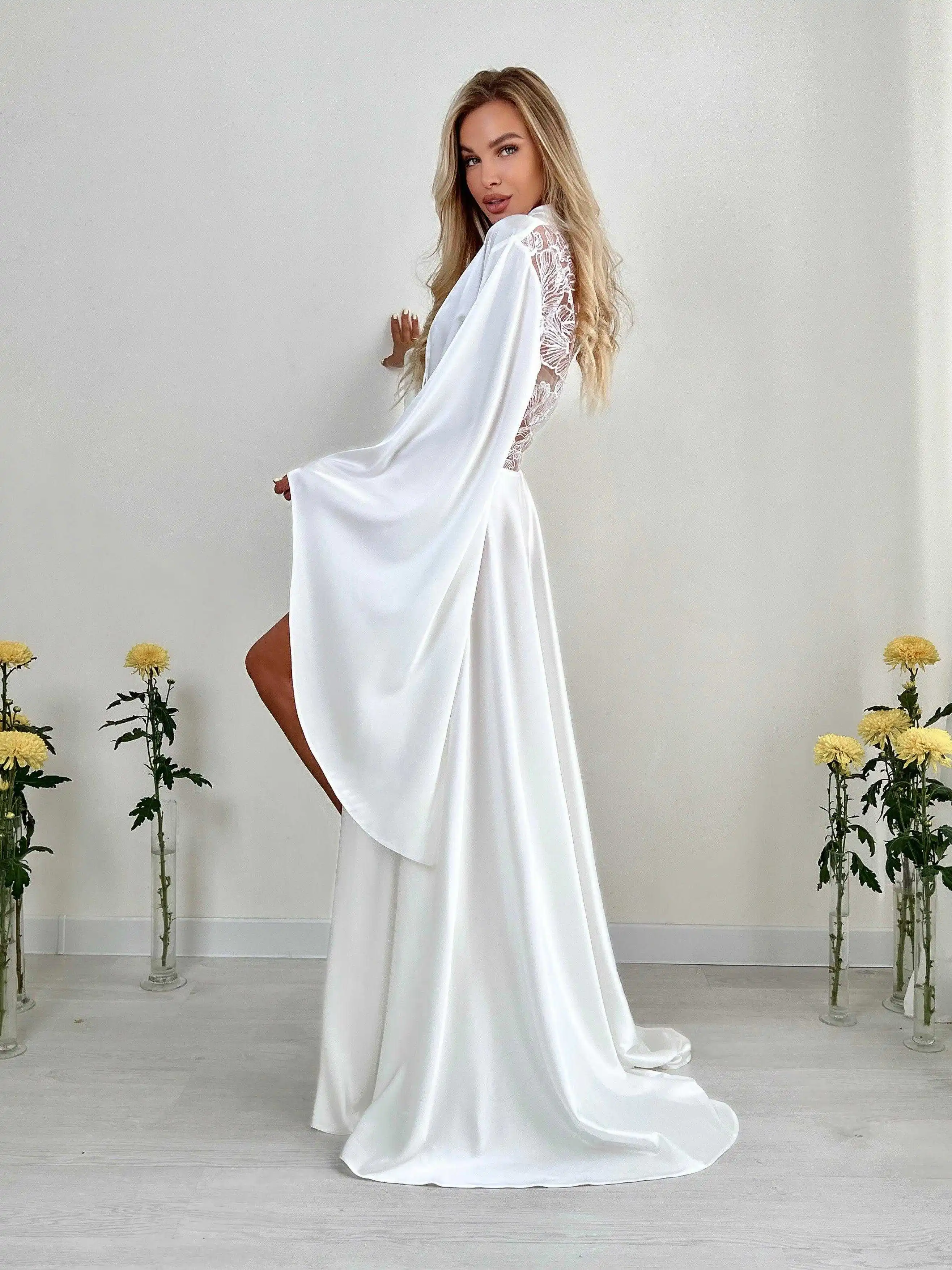 Elegant Bride Robe And Nightgown Split Long Sleeve Appliqued Bridal Gowns Photo shoot Maternity Dressing Gown For Photography