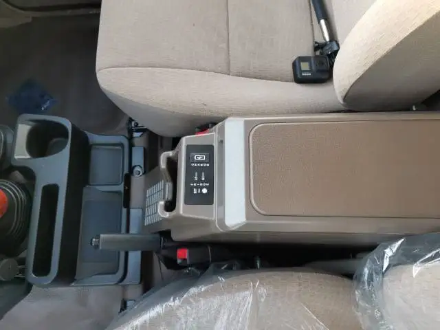 売れ筋車冷蔵庫センターコンソール冷蔵庫アームレストコンソール