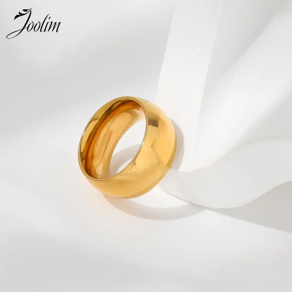 Joolim Jewelry Wholesale High End PVD Non Tarnish Chunky Statement Smooth Curved Band Stainless Steel Ring for Women