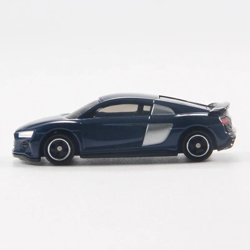 TAKARA TOMY TOMICA No. 38 Audi R8 coupe alloy model, children's collection of decorative toys, for children's holiday gifts.