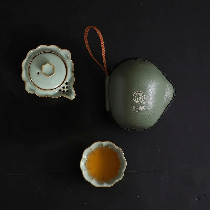 Ru Kiln Handheld Quick Cup Outdoor Portable Travel Tea Set for Outing Car Travel Tea Set Chinese Maker Luxury Ceremony