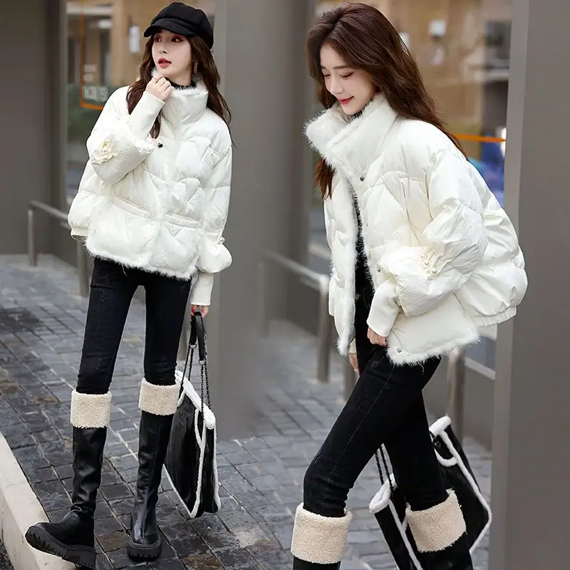 2024 Fall Winter Women Sweet Ladies Woman Pearls Stand Collar Fur Patchwork Irregular White Duck Down Coat , Woman Loose Coats