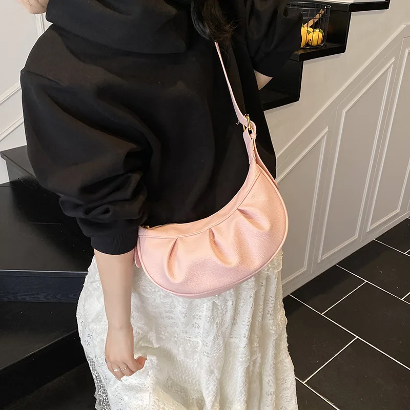 Fashionable Ins Mini Folded Chain Bag Women's Summer Crossbody Bag Soft PU Material Dumpling Shape Urban Minimalist Style