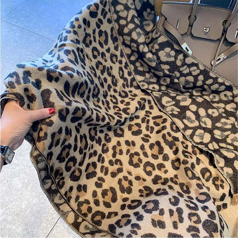 Classic Fashion Leopard Soft Acrylic Cashmere Scarf Shawl Women Autumn Winter Neckerchief Summer Cape