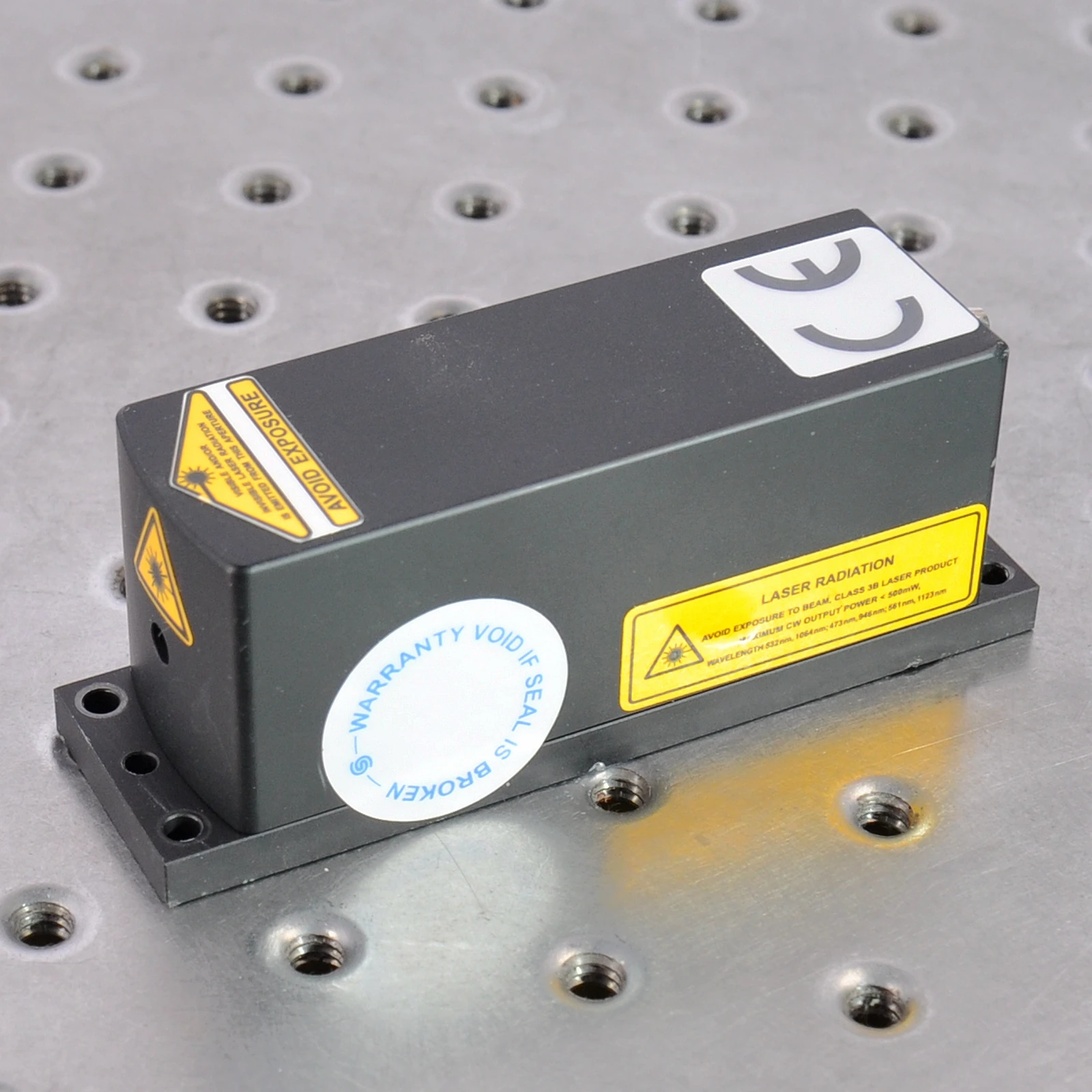 Spectra-Physics Excelsior 532-5-195 5mW Green DPSS Laser Precision 532nm Laser للبحث والتصنيع