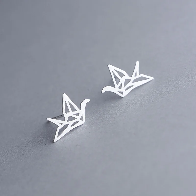 

Elegant Simple 925 Sterling Silver Jewelry Personality Paper Crane Smooth Anti-allergic Exquisite Popular Earrings ED094