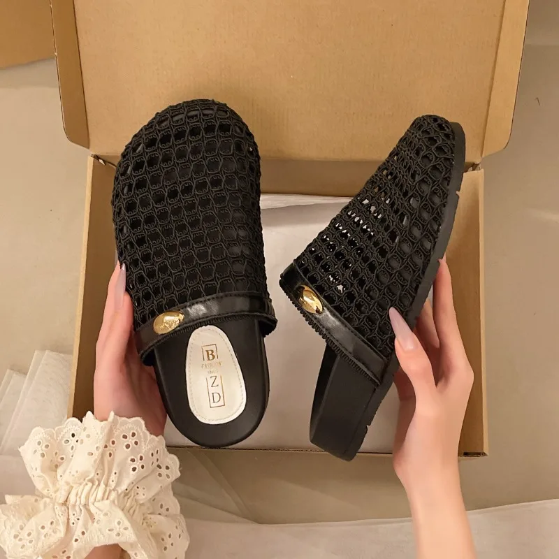 Summer Fashion Solid Color Hollow Out Soft Soled Women's Mules 2026 New Trendy Round Toe Lightweight Outdoor Casual Women Shoes