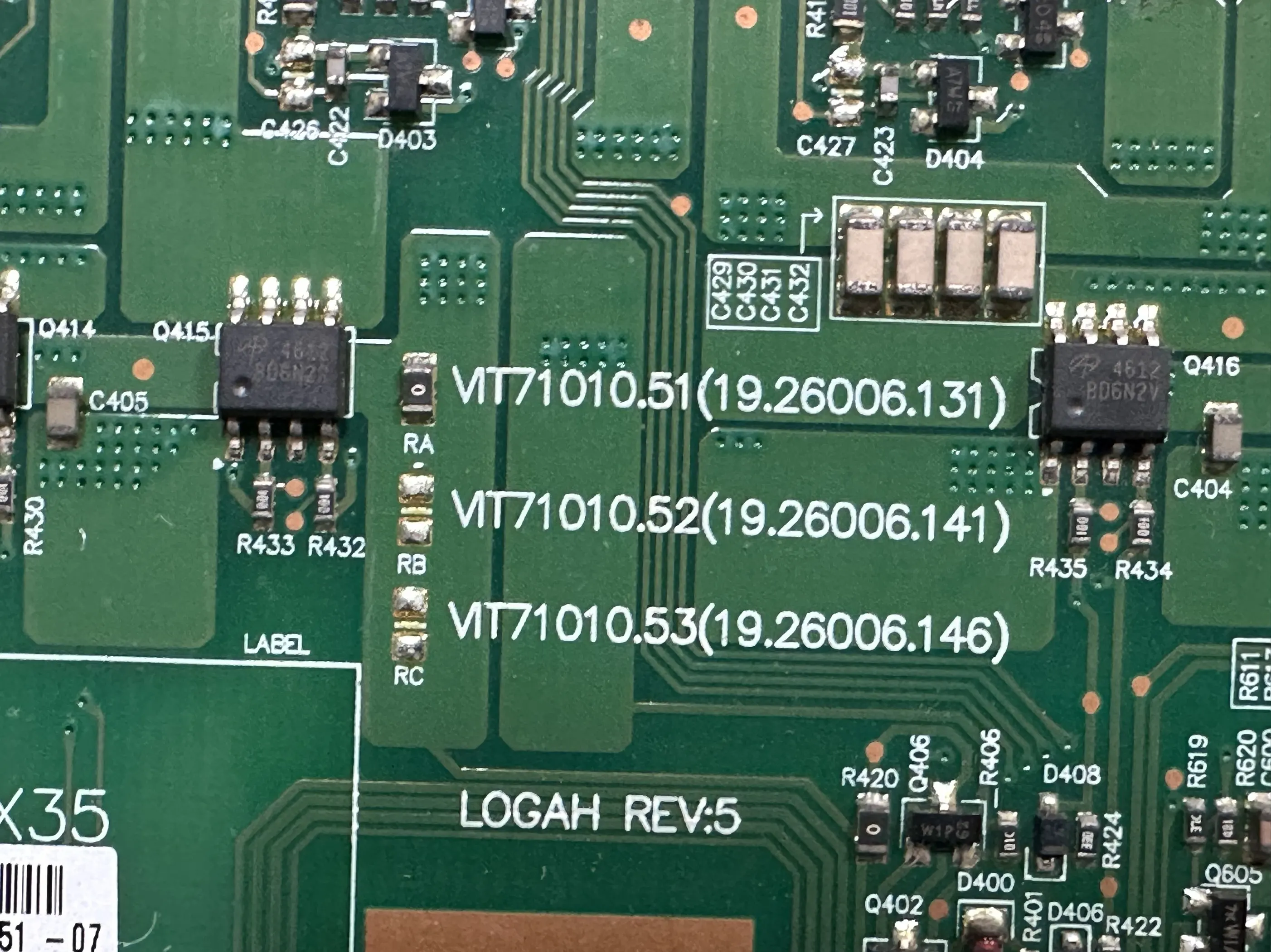 

Оригинальная плата высокого напряжения LA37R71B VIT71010.51 VIT71010.52 VIT71010.53