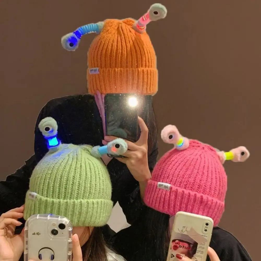 Trendy Autumn Winter Antenna Knitted Beanies Funny Warm Glowing Party Cap Cartoon LED Beanie Hat Halloween Christmas Party