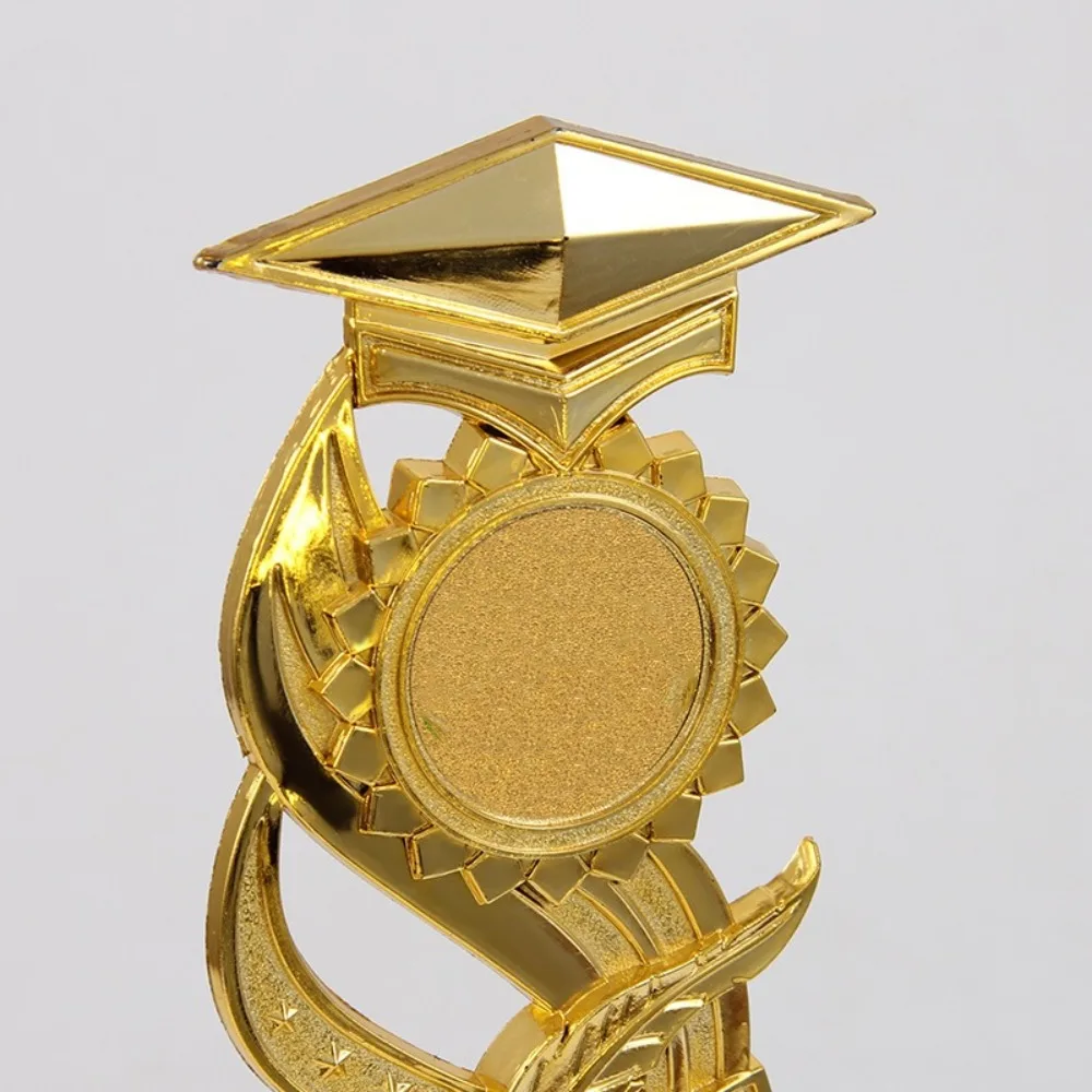 Plastic Golden Awards Trophy Model Little Doctor 's Small Prize Cup Craft Souvenirs Graduation Winner Award Trophy Toy