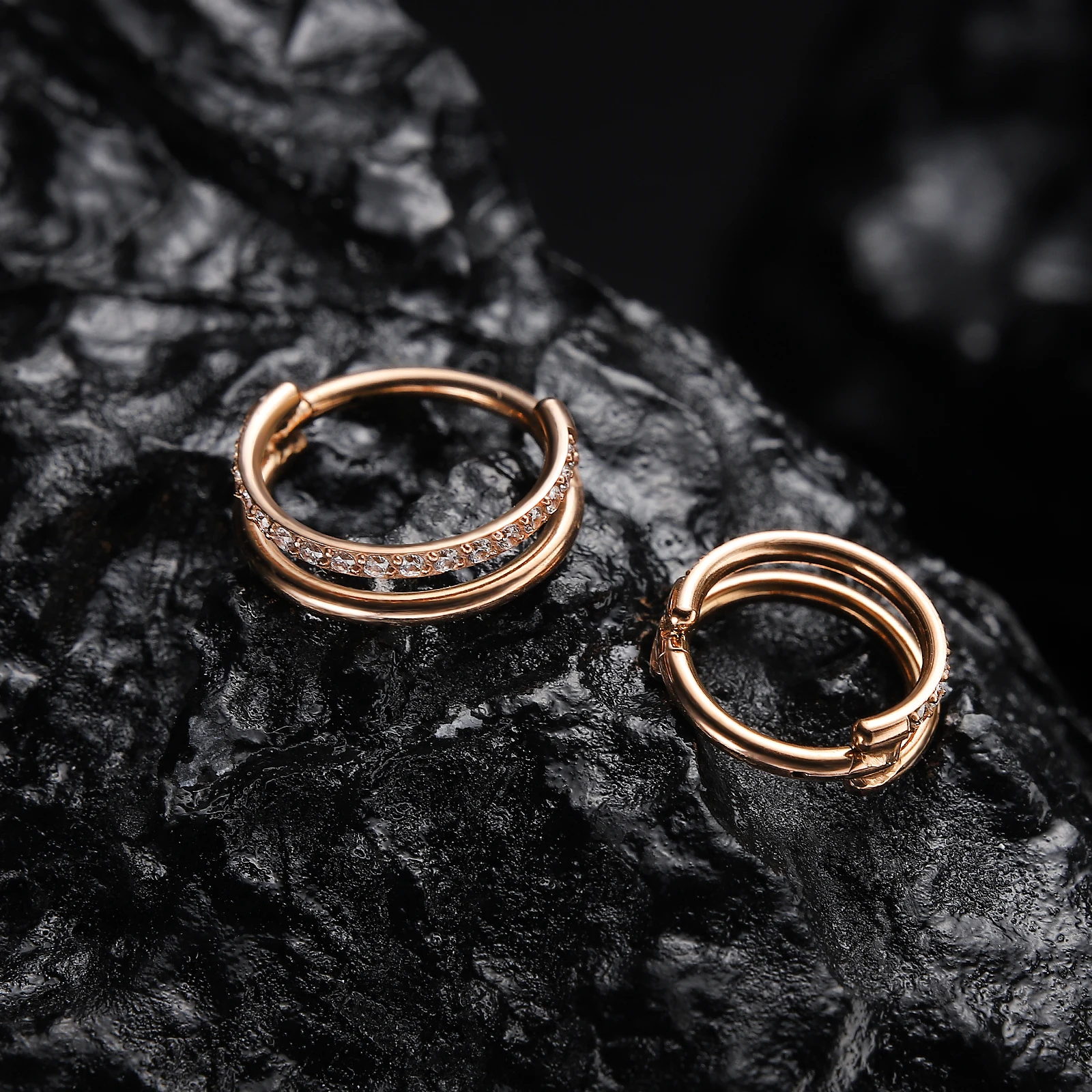 G23 16G Titanium CZ Row Conch Nose Ring Cartilage Hoop Daith Tragus Helix Lobe Earring Hinged Segment Clicker Piercing Jewelry