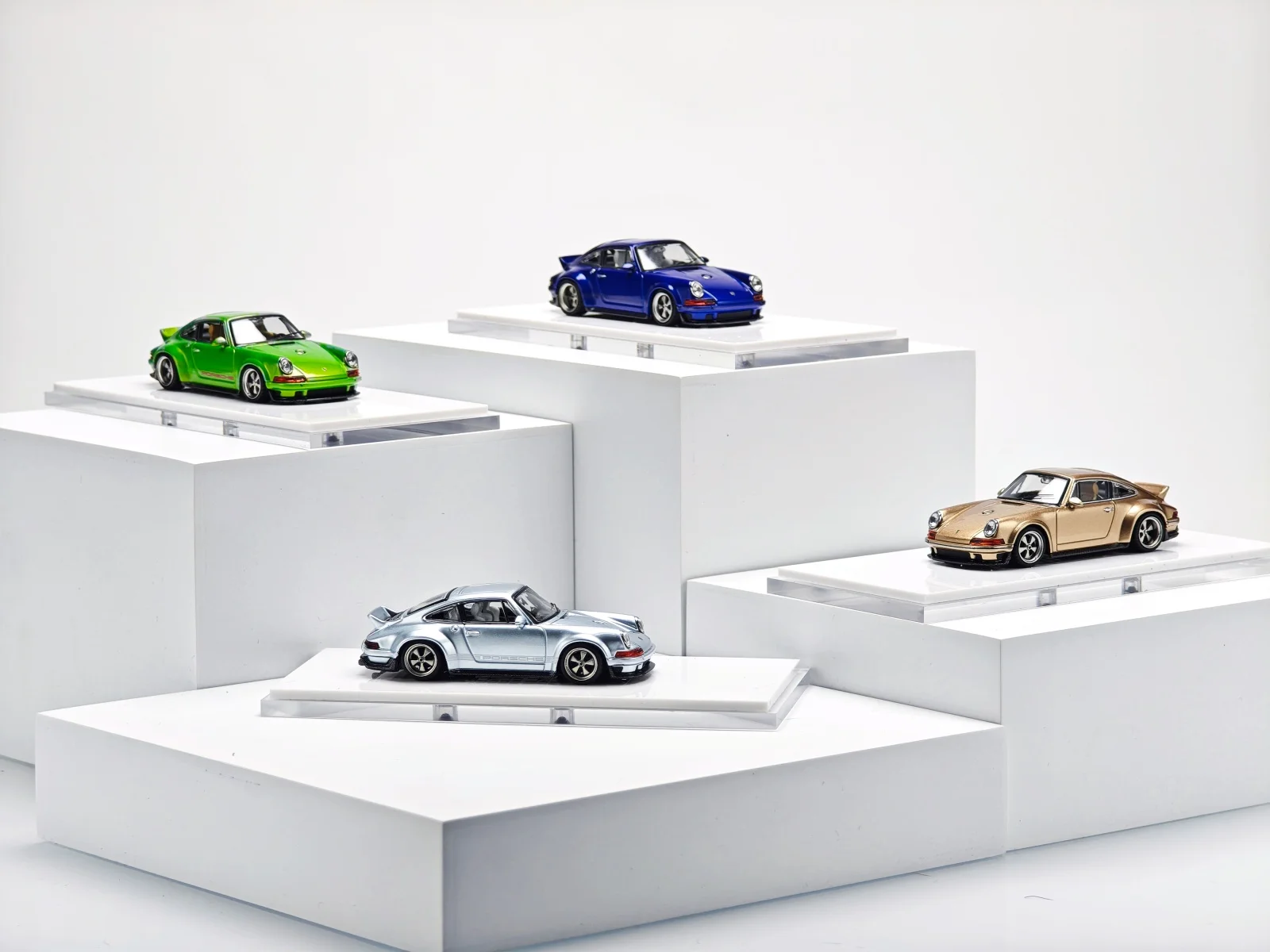

Zincit Model ZM 1:64 Porsche 911 964 Singer DLS Alloy Diecast Model Car Collectible Gift