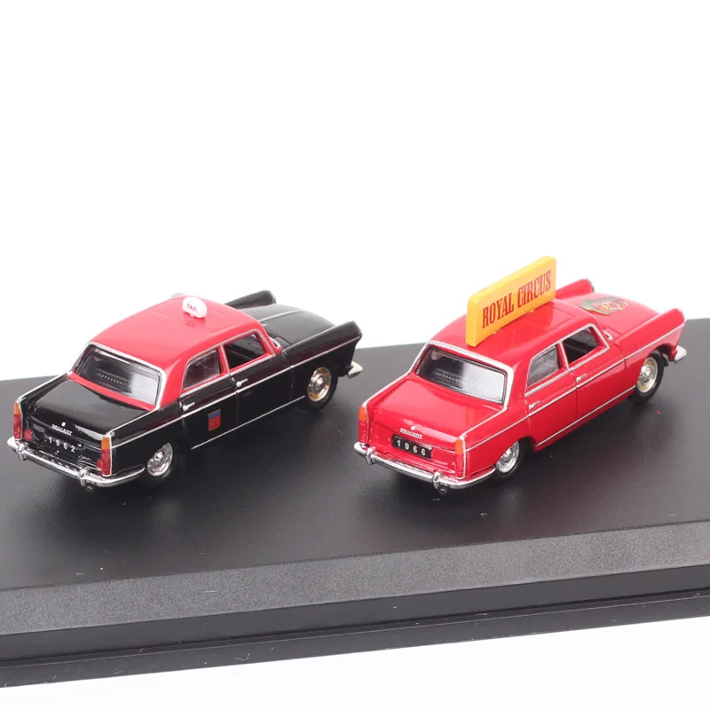 2PCS 1/87 HO Scale Berlin Taxi Car Alloy Car Model Miniature Collection HO Scene Display Decoration Sand Table Landscape