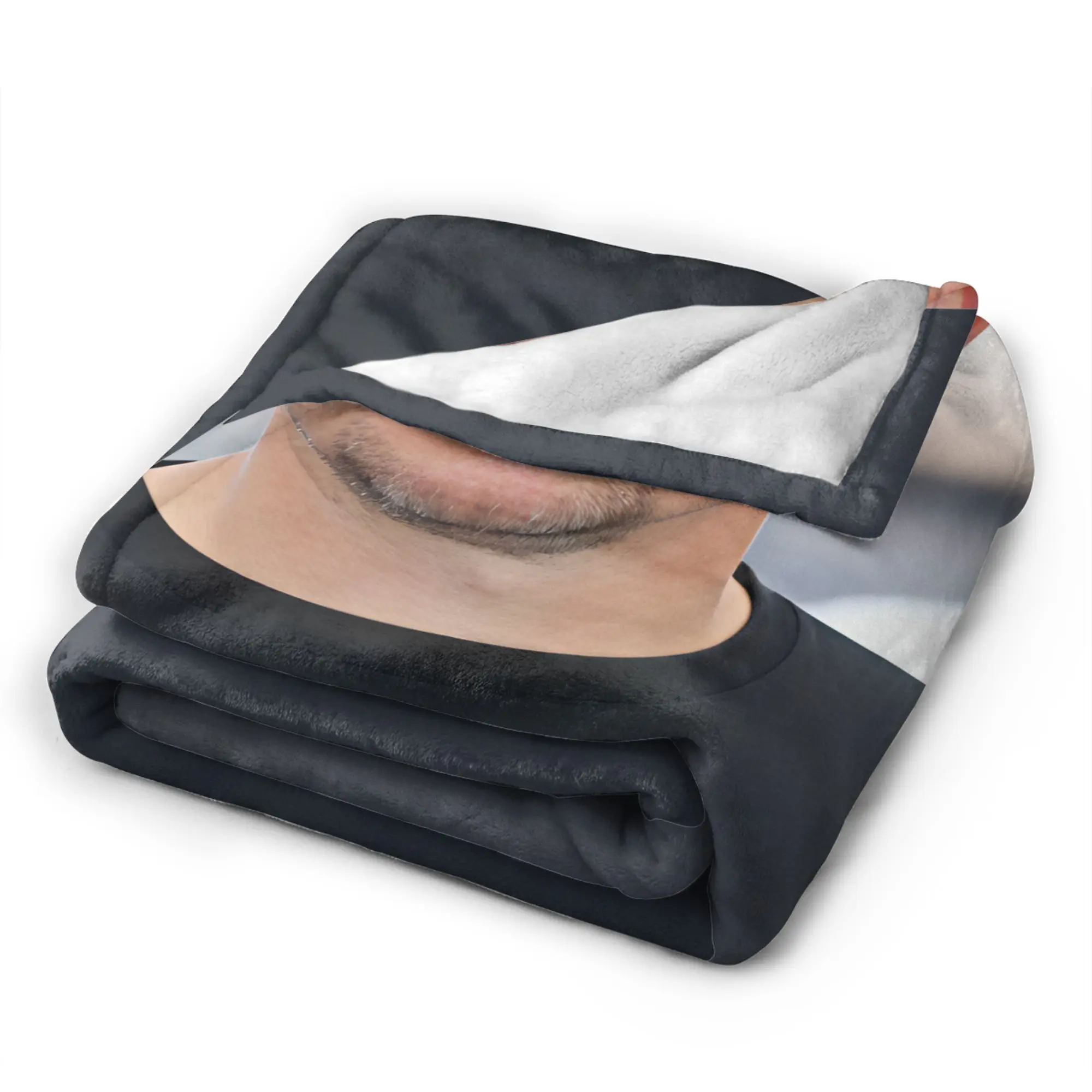 Matt Damon Soft Cozy Blanket  Novelty Travel Throw Blanket Couch Chair Flannel Bedspread Sofa Bed Cover