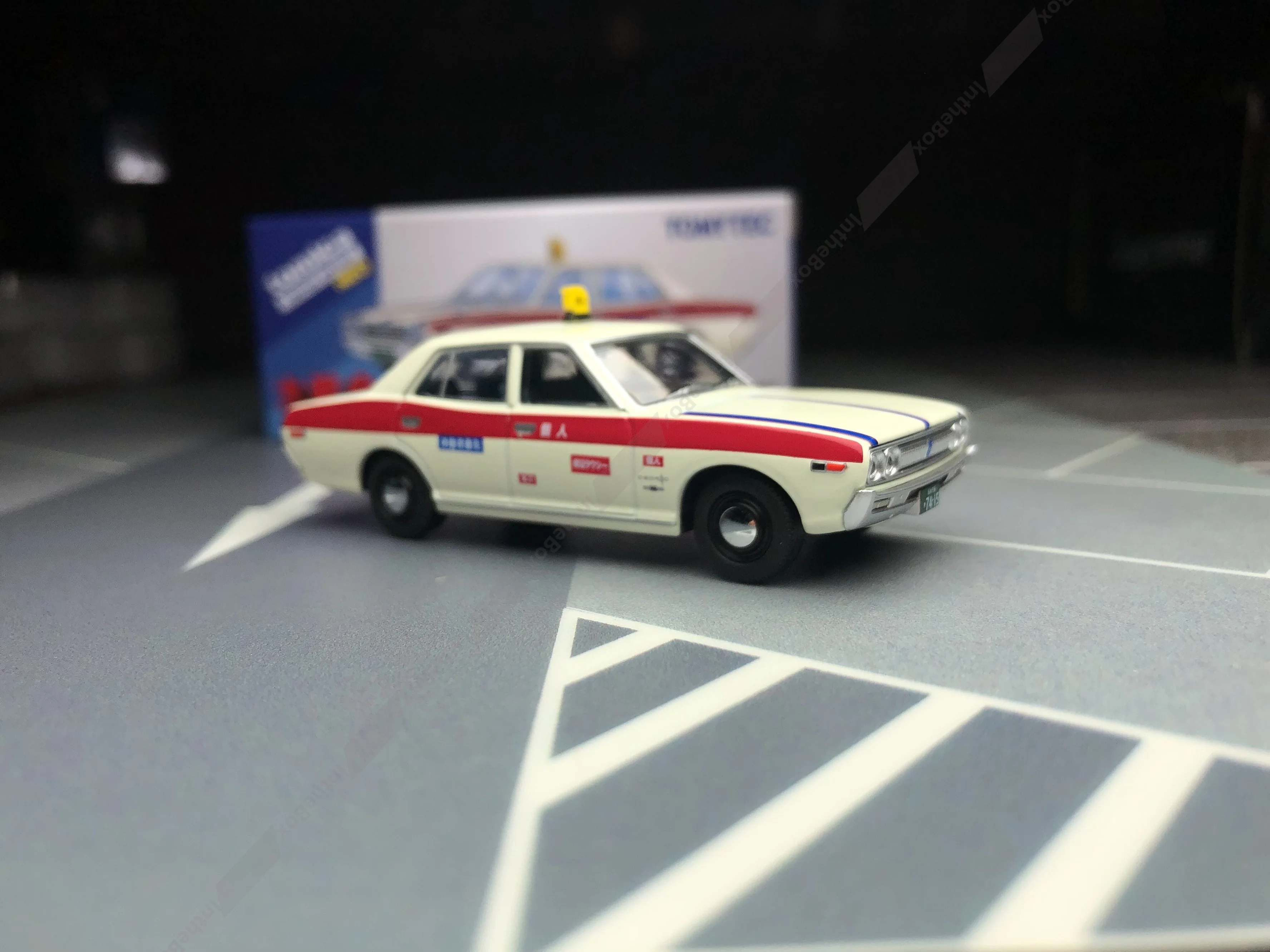 Tomica Limited Vintage Neo Tomytec Daitokai Vol. 02 Cedric Taxi Diecast Model Car Collection Limited Edition Hobby Toys