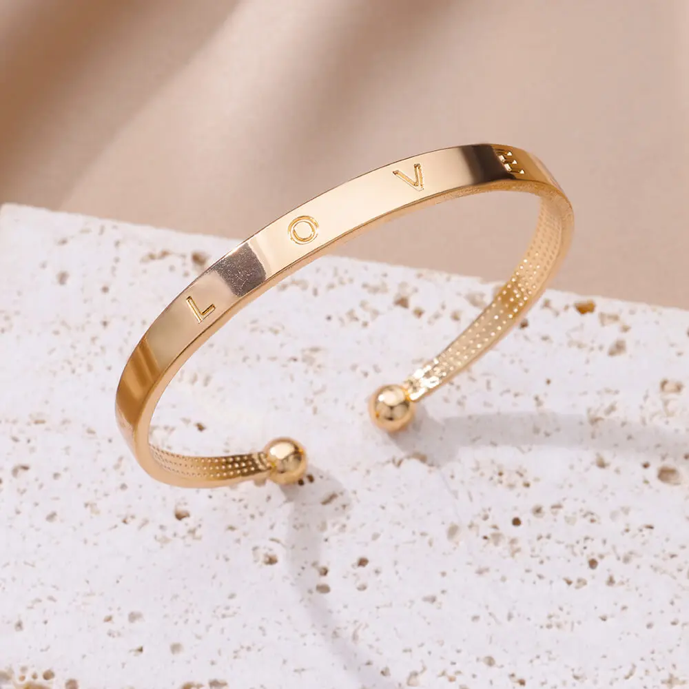 Stainless Steel Bangles Bracelet for Women Gold Color Engraved LOVE Bangle New in Couple Wedding Wrist Jewelry pulseras mujer