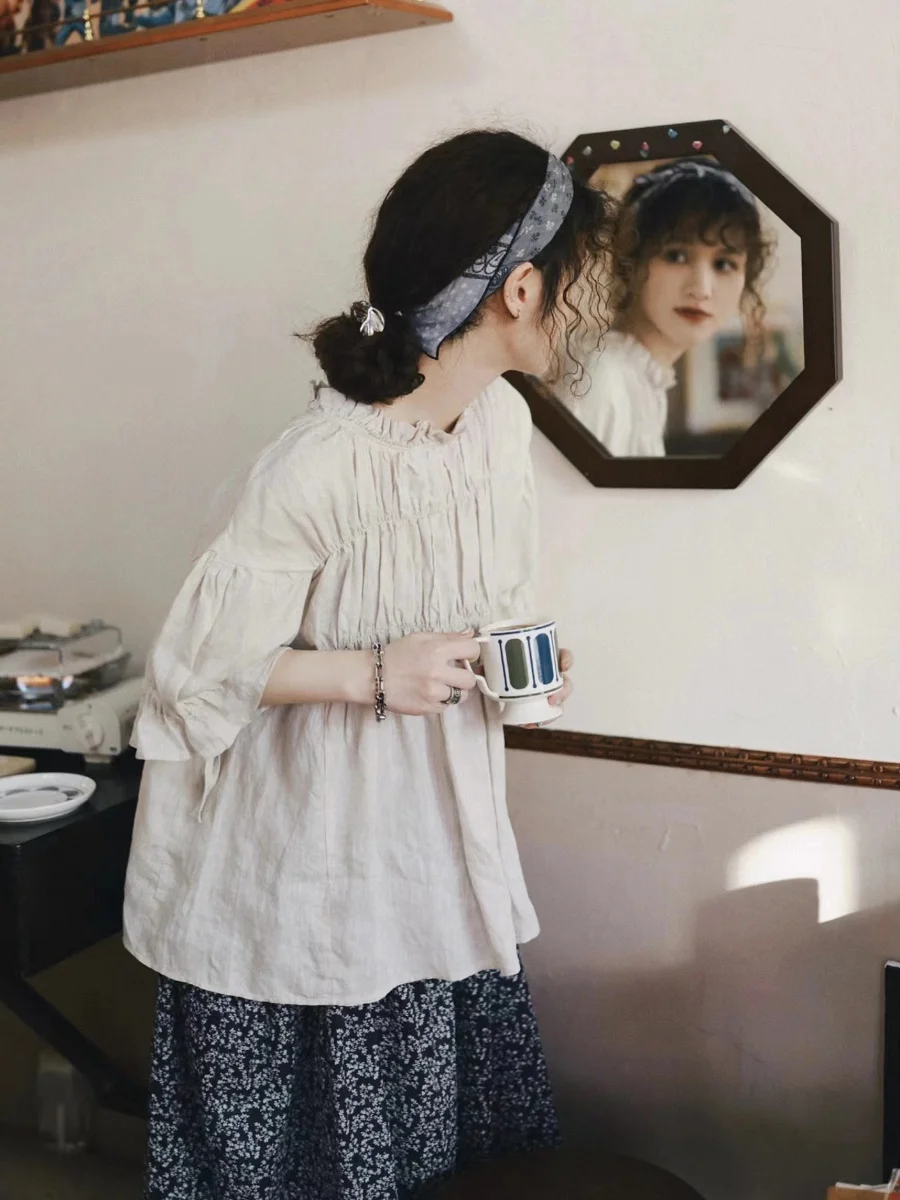 

Нежная женская блузка в японском стиле из хлопка и льна с плиссировкой, свободный летний топ с круглым вырезом и длинными рукавами, однотонная, художественная.