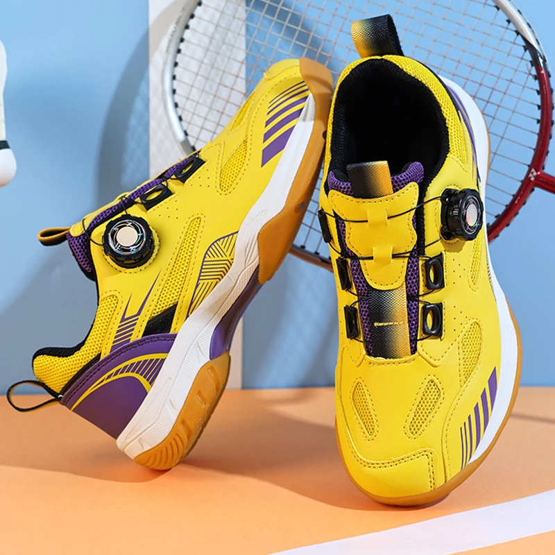 Sepatu Bulu Tangkis Pria Sepat - Table Tennis Shoes Asics ulasan dan harga