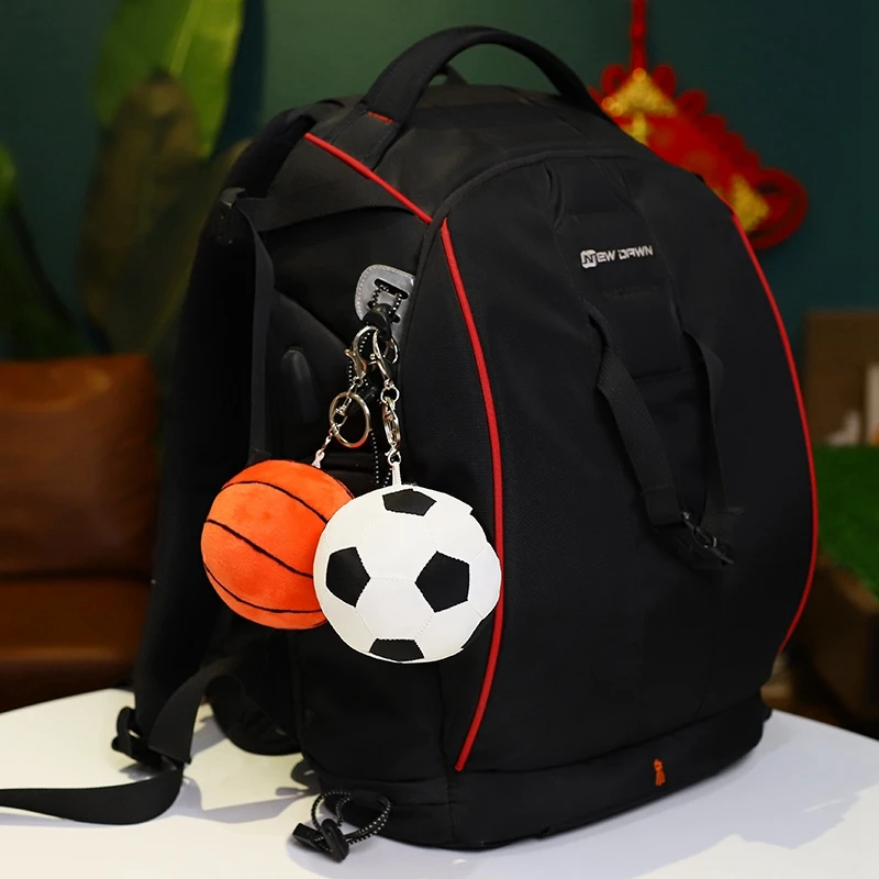 Plush Stuffed Futebol Keychain, Toy bola macia, pingente, basquete Keychain, macio, bonito, futebol, presentes, 9 centímetros