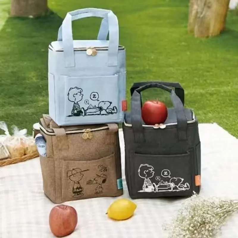 

MINISO New Snoopy Lunch Box Cute Large Capacity Office Worker Handheld Lunch Outdoor Camping Insulated Bag Bento Bag Gifts Toys