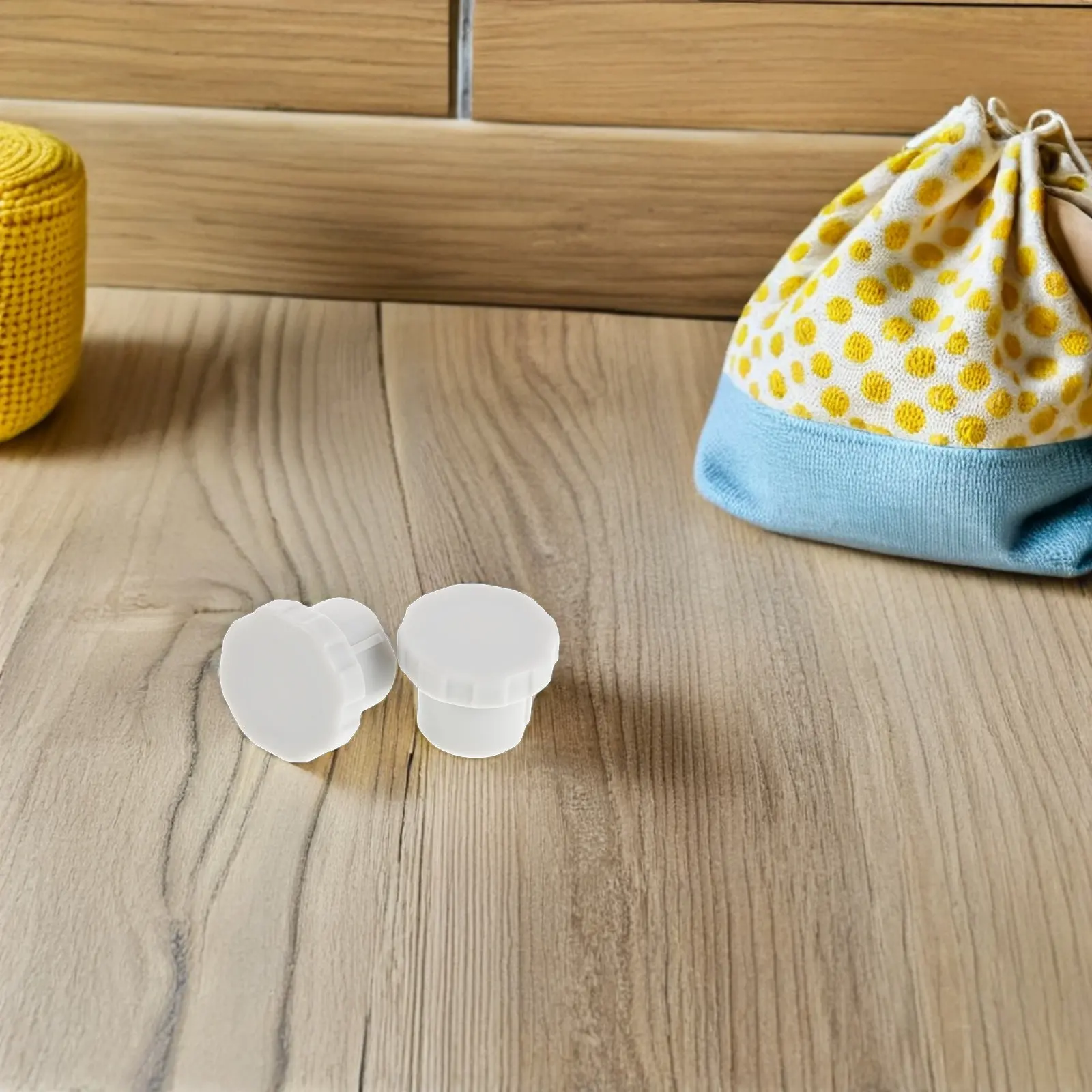 

2Pcs Kids Playpen Screw Covers Plastic Bolt Caps Easy-Install Nut Caps for Toddler Game Fence Safety Playpen Accessories