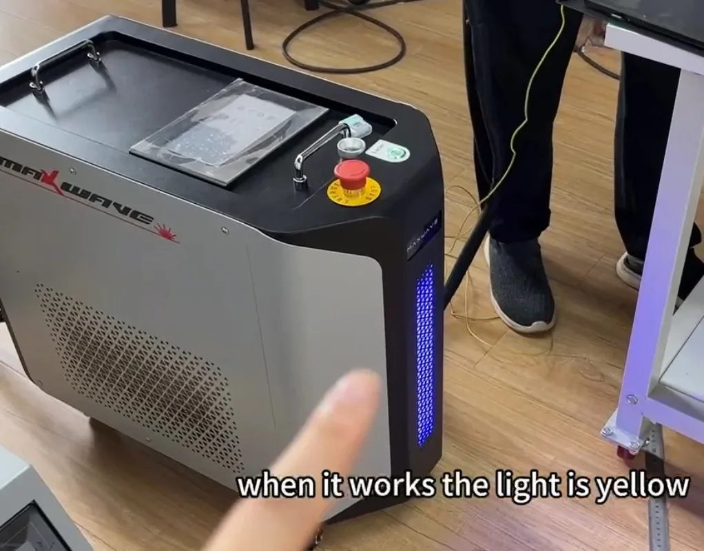 . Handheld Laser Welder And Cleaner Combo With Air Cooling Perfect For Removal Rust Paint And Oil Stains