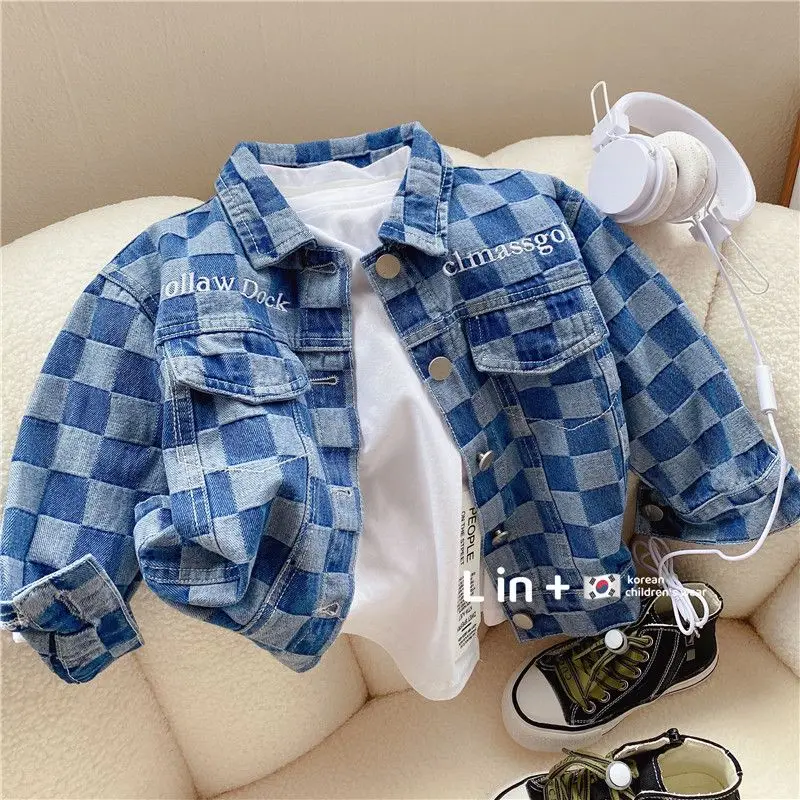 

Boys Jean Jacket Spring and Autumn 2023 New Korean Children's Lapel Jacket Western-style Baby Casual Plaid Coat