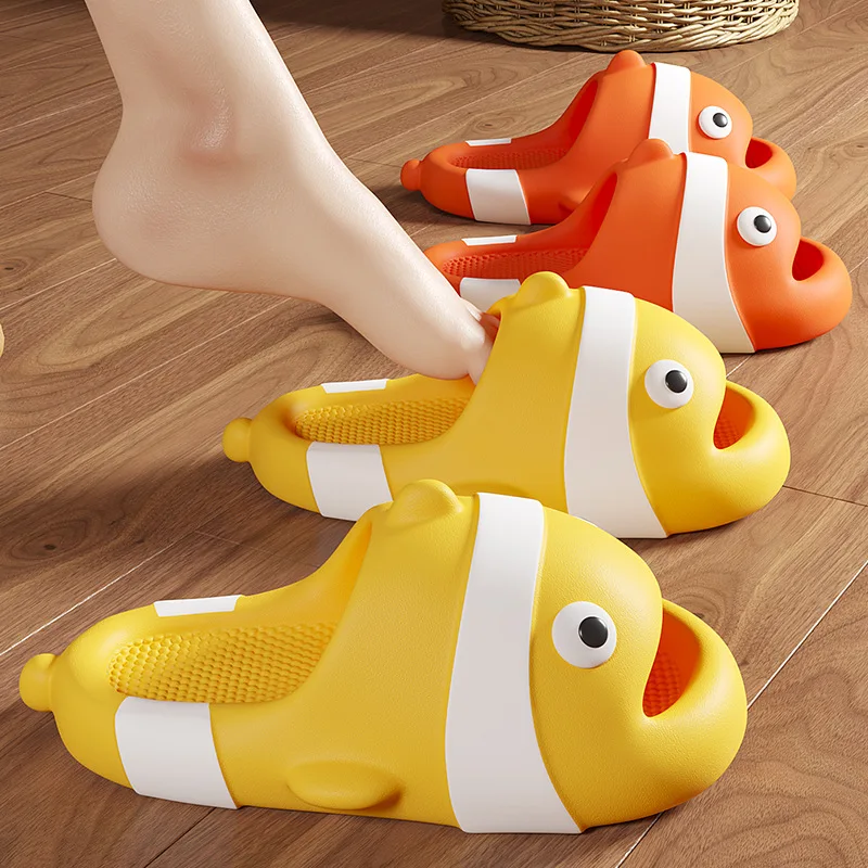 Clownfish Slippers Women\'s Outdoor Beach Shoes PVC Comfortable Fashion Shoes Cute 2024 Summer New Home Shoes