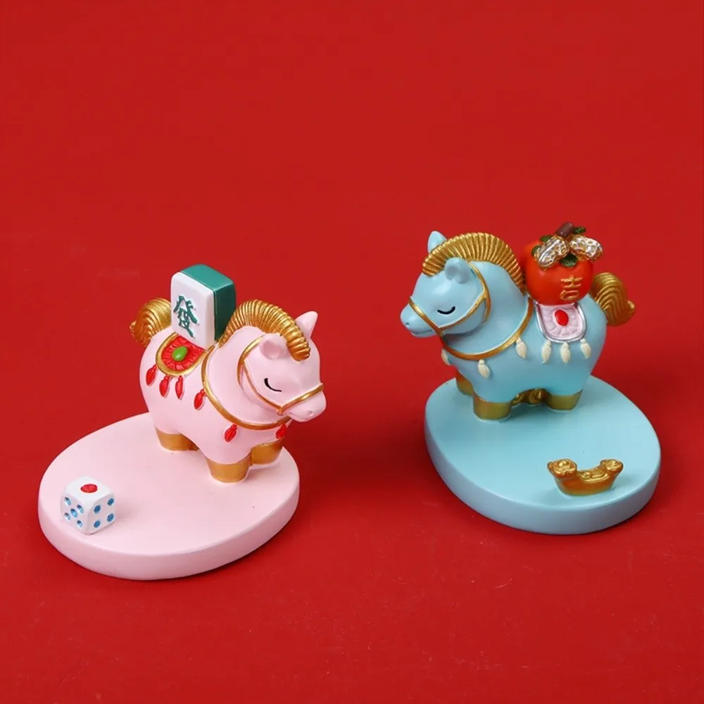 الراتنج زودياك الحصان الحلي مهرجان ديكور النمط الصيني حامل الهاتف المحمول سنة الحصان الحيوان تمثال الحصان