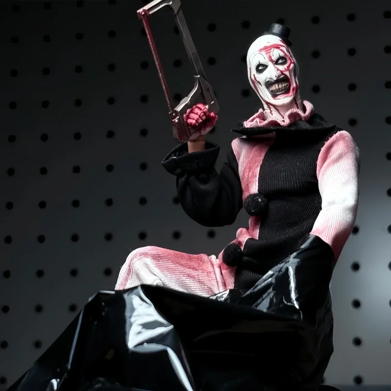 

В наличии оригинальный Mezco Toyz Terrifier One:12 Коллективное искусство The Clown Deluxe Edition аниме экшн-модель подарки игрушки