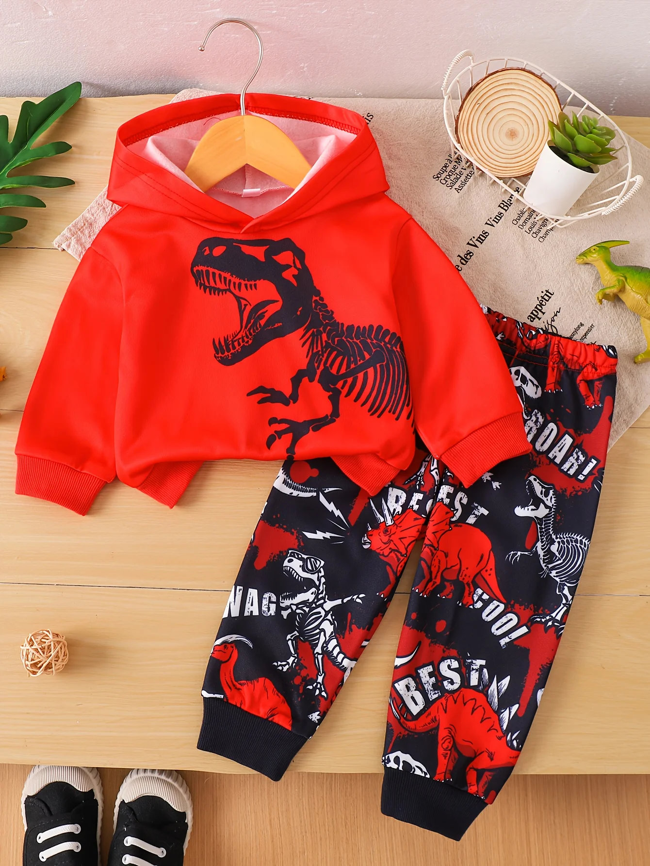 

Весенне-осенний стиль для молодых мальчиков, флисовая толстовка с длинными рукавами и длинными рукавами с принтом динозавра и спортивные штаны, повседневная состоящая из двух частей.